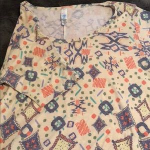 XS Lularoe Perfect T